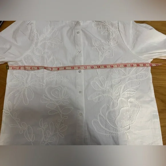 Hester & Orchard White Embroidered Button-Up Blouse – Size M - Picture 8 of 11